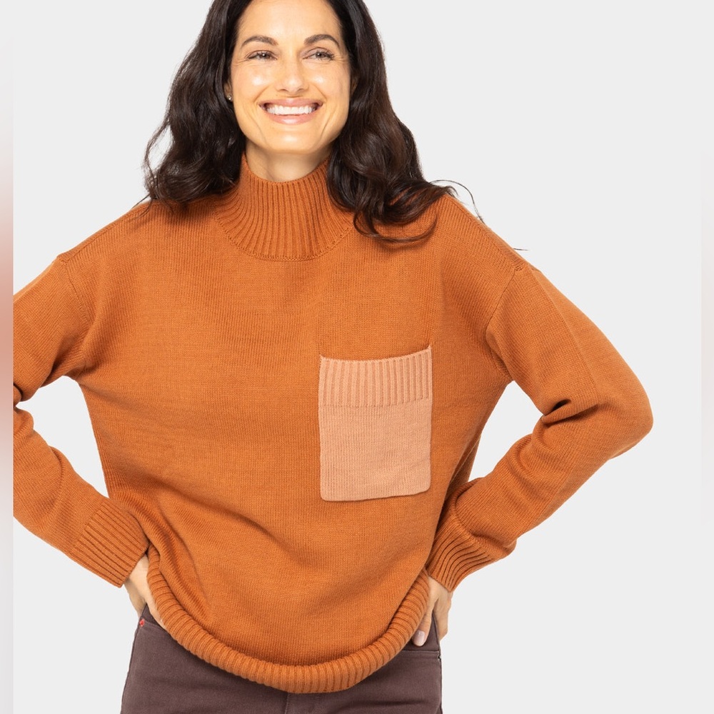 PEACE LOVE WORLD COTTON COLOR BLOCK POCKET TURTLENECK SWEATER, XL NWOT Tan